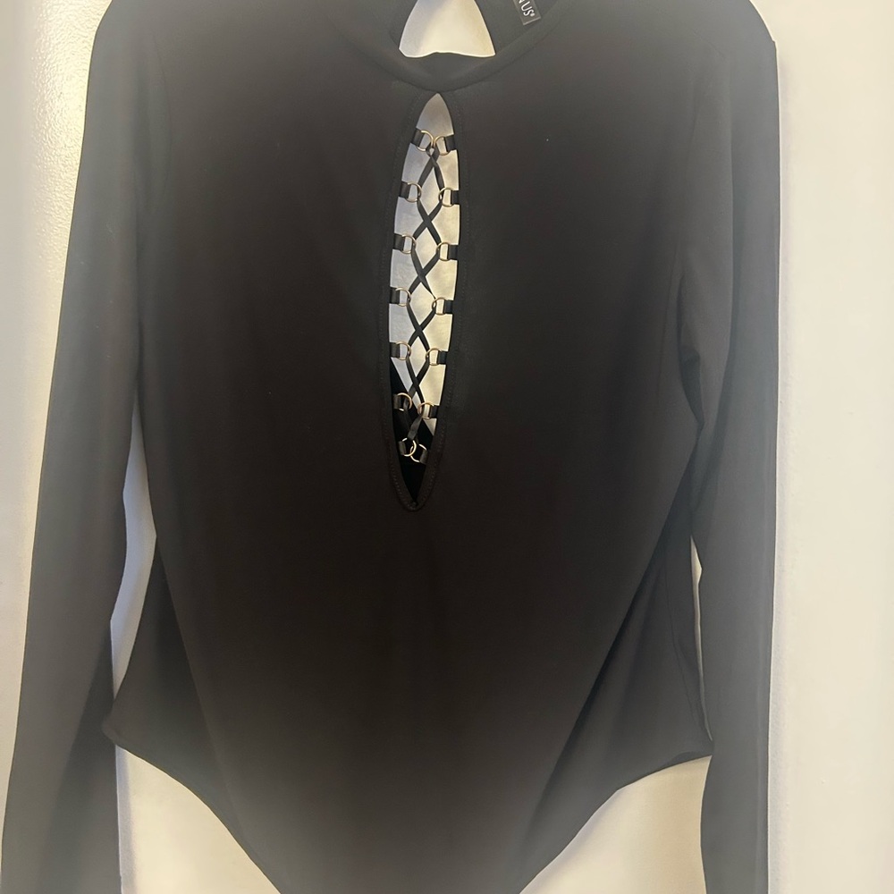 VENUS Black Cutout Bodysuit with Long Sleeves
